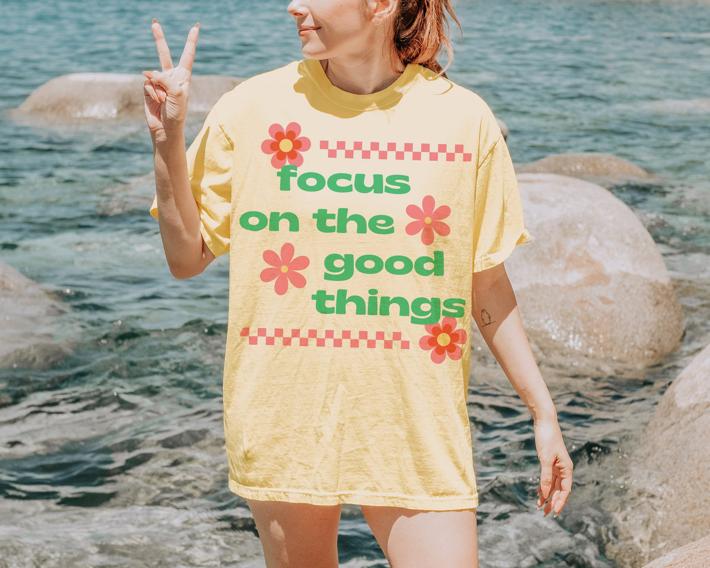 Focus On The Good Things | Unisex T-shirt